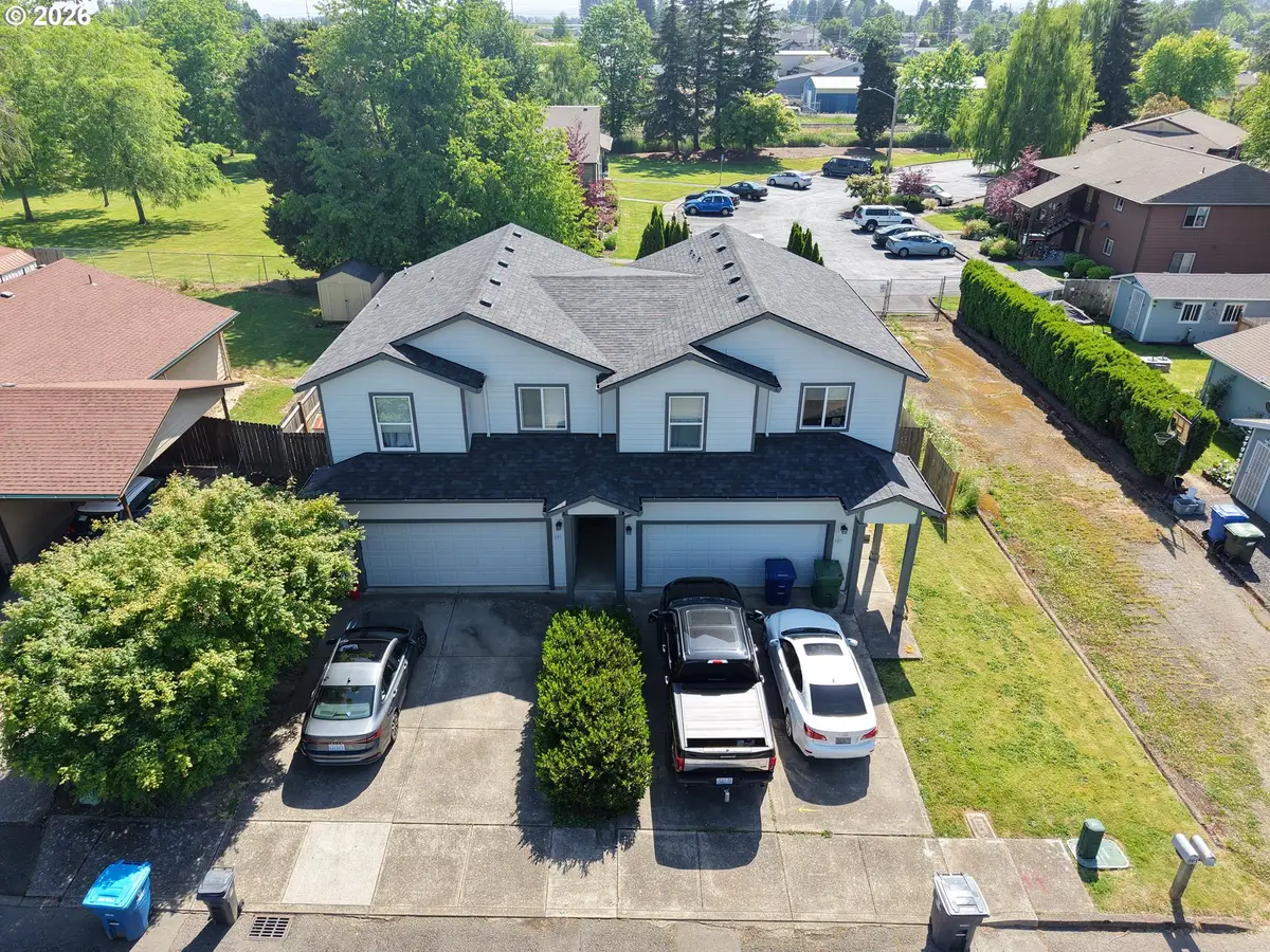 685 N Pershing St, Mount Angel, OR 97362 - #1