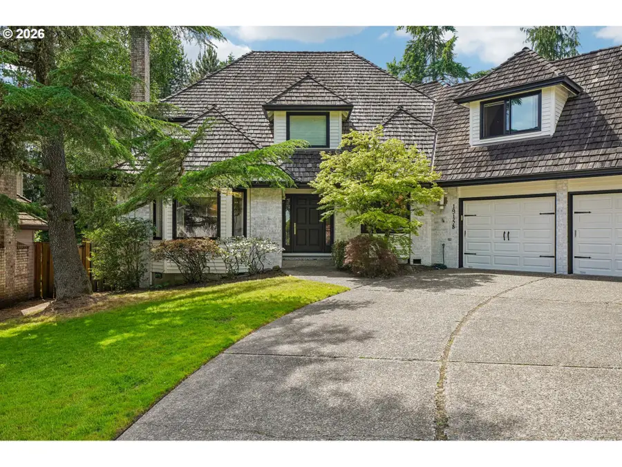 19158 Megan Pl, Lake Oswego, OR 97034 - #3