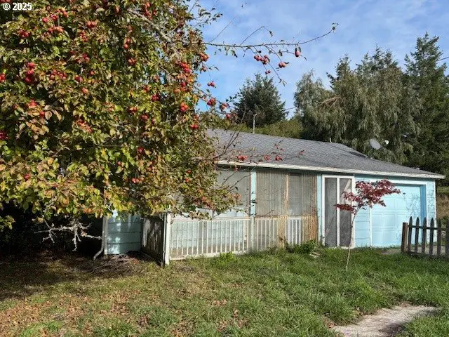 94213 Kerber Dr, Langlois, OR 97450 - Image #2