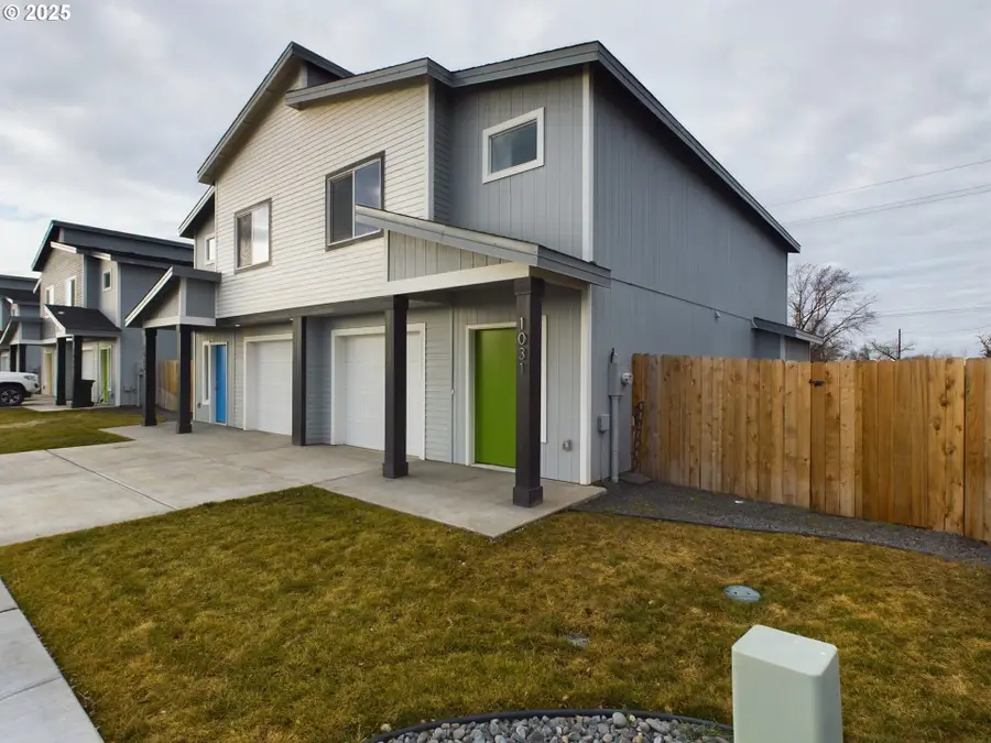 1027 NE Emerald Dr, Hermiston, OR 97838 - Image #2