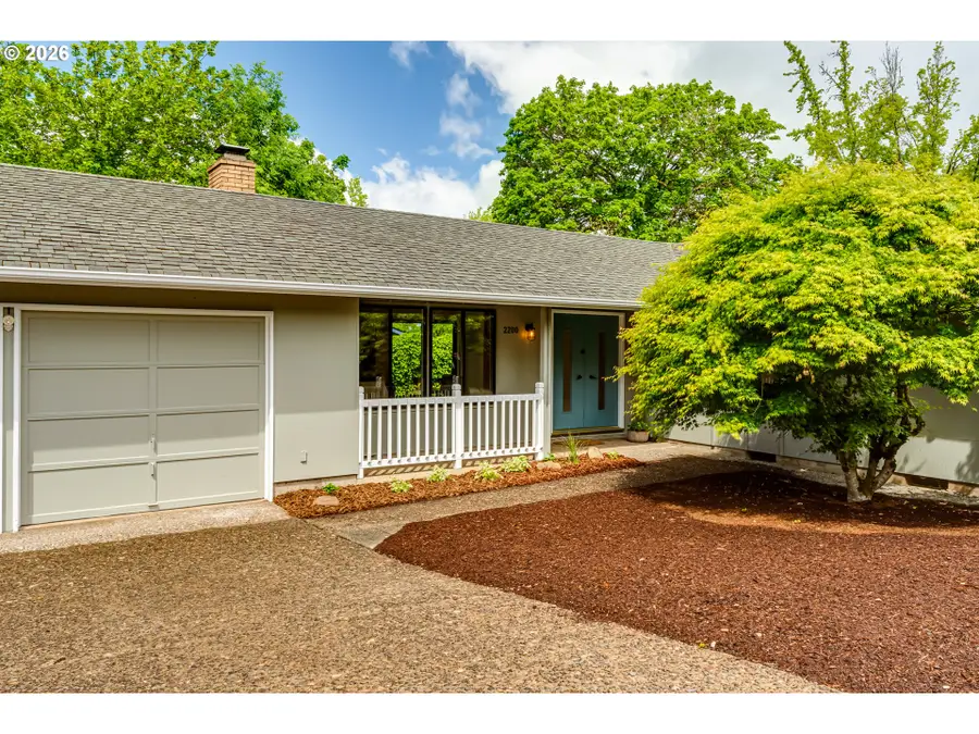 2200 Brittany St, Eugene, OR 97405 - #2