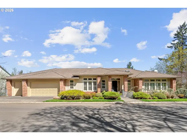 57 Hidalgo St, LakeOswego, OR 97035