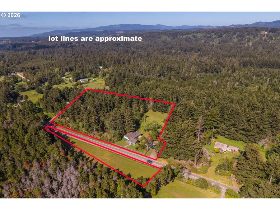 42585 Arizona St, Port Orford, OR 97465 - #2