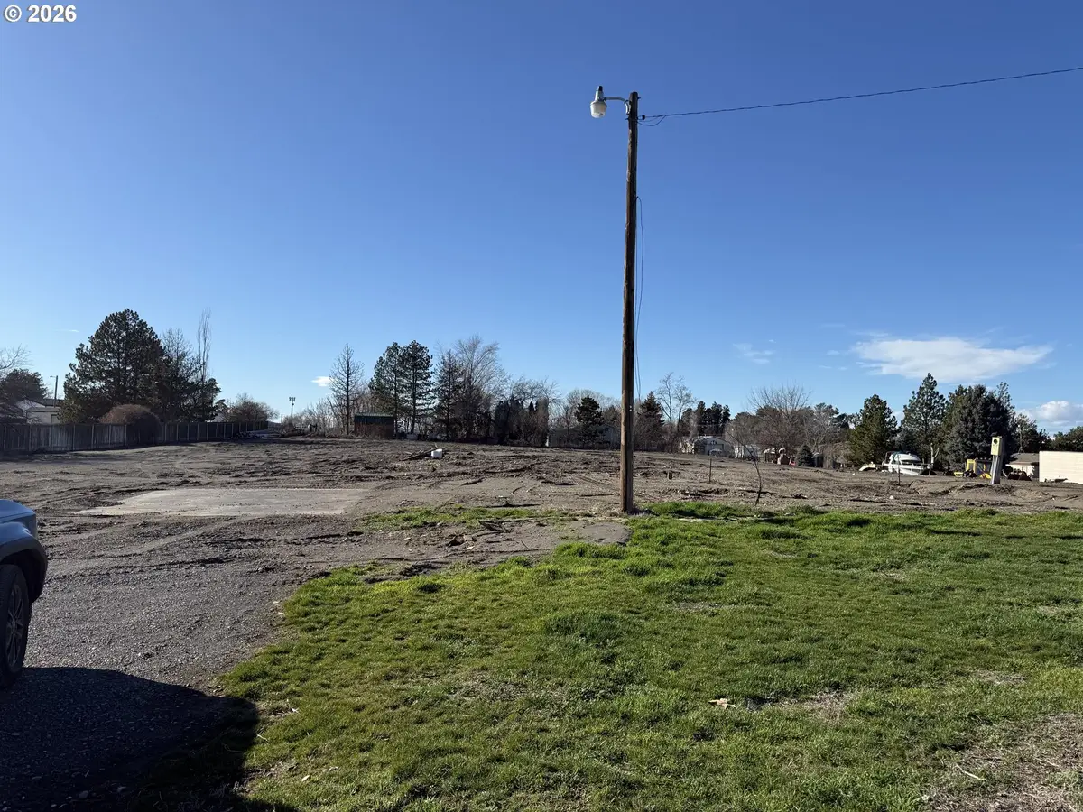 80490 Sagebrush Rd, Hermiston, OR 97838 - Image #1