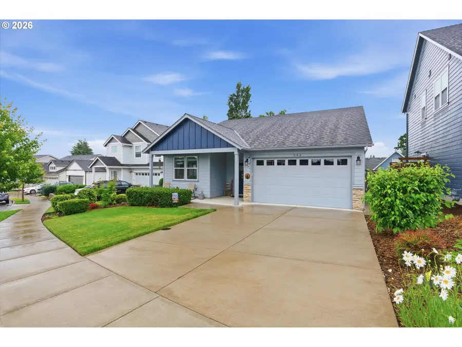 393 NW Denton Ave, Dallas, OR 97338 - #2