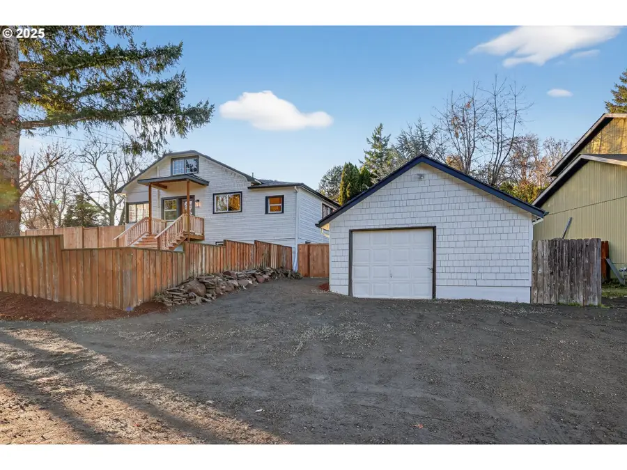 2325 Sunset Ave, West Linn, OR 97068 - Image #3