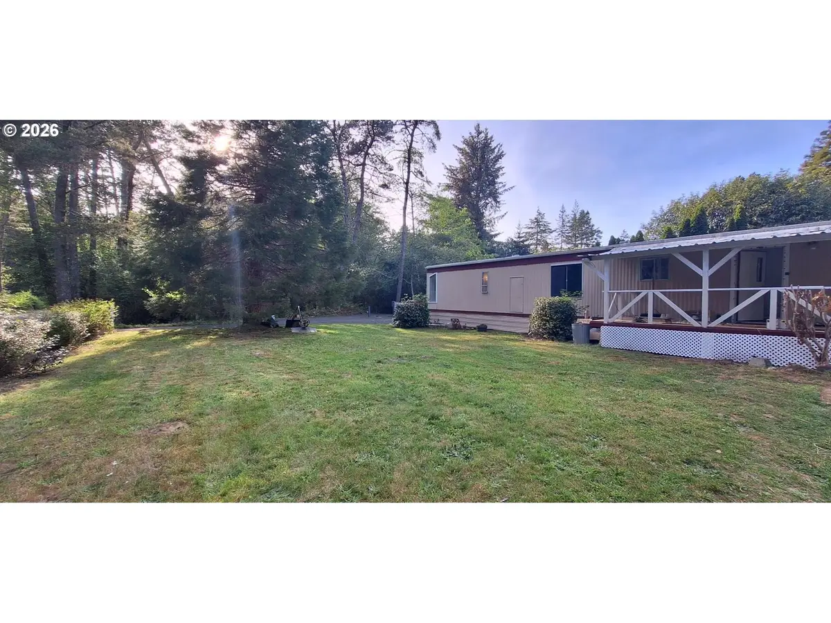 5425 Bay Berry Dr, Florence, OR 97439 - #1