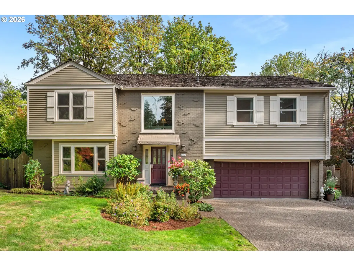 1932 SW Highland Rd, Portland, OR 97221 - #1