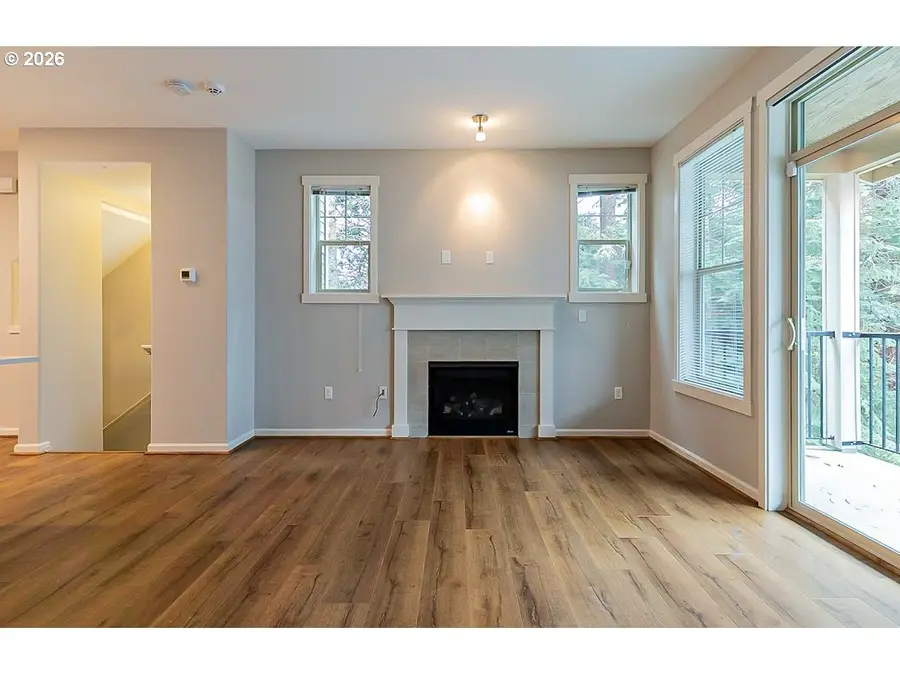 7953 NE Heiser St, Hillsboro, OR 97006 - #3