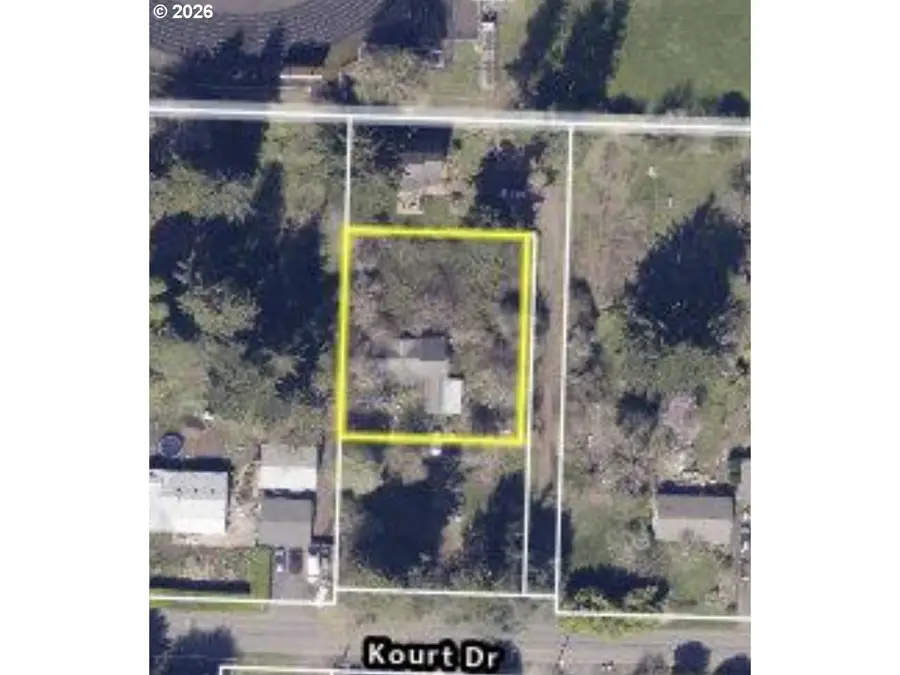455 Kourt Dr, Eugene, OR 97404 - #2