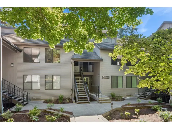 4000 Carman Dr #47, LakeOswego, OR 97035