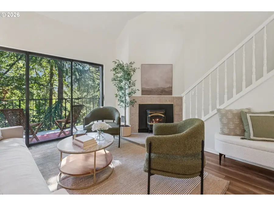 4000 Carman Dr #47, Lake Oswego, OR 97035 - #3