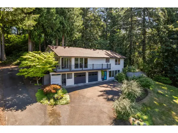104 Mcmenomy Dr, Kelso, WA 98626