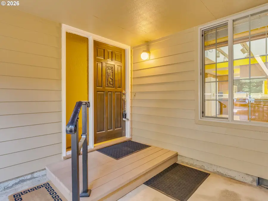 1116 NW Springwood Ln, McMinnville, OR 97128 - Image #3