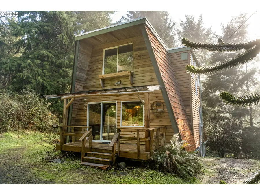 9335 NE 21st Ave, Rockaway Beach, OR 97136 - Image #2