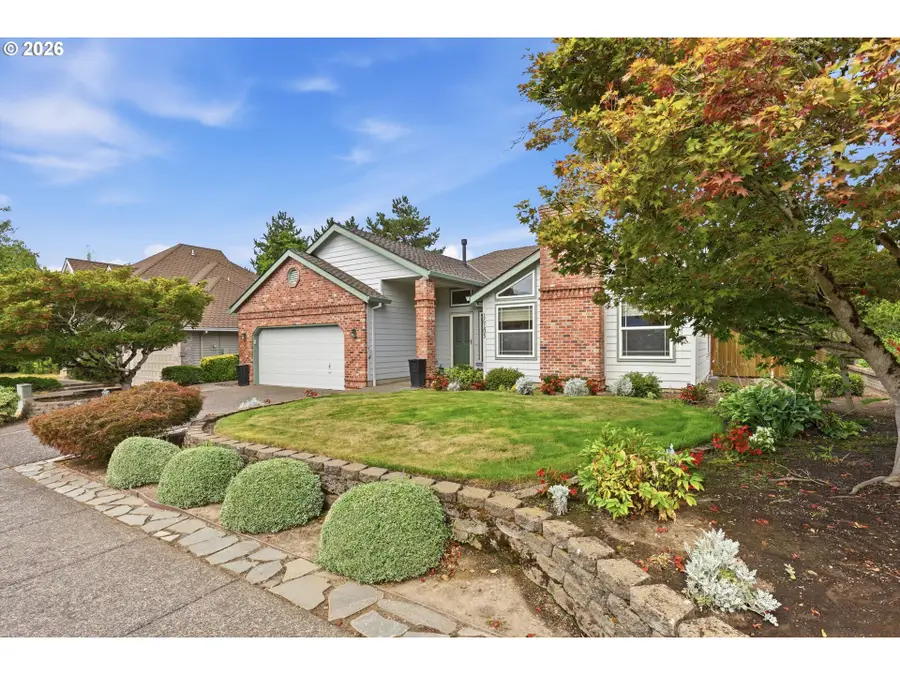 16105 NW Somerset Dr, Beaverton, OR 97006 - #3