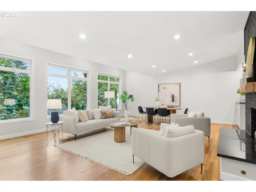 2622 SW Davenport Ct, Portland, OR 97201 - #3