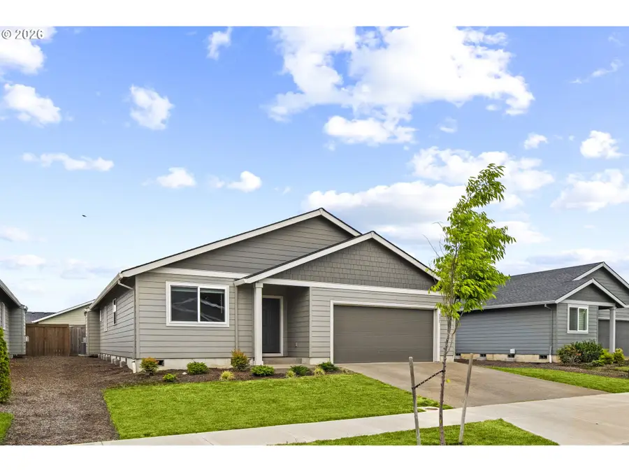 331 Cornwell St, Woodburn, OR 97071 - #3
