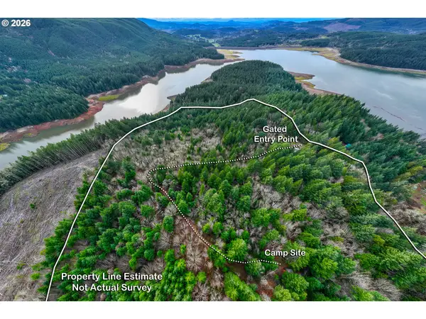 83715 Peninsula Rd, FallCreek, OR 97438