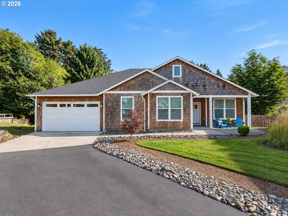 741 Creekside Dr, Gearhart, OR 97138 - #1