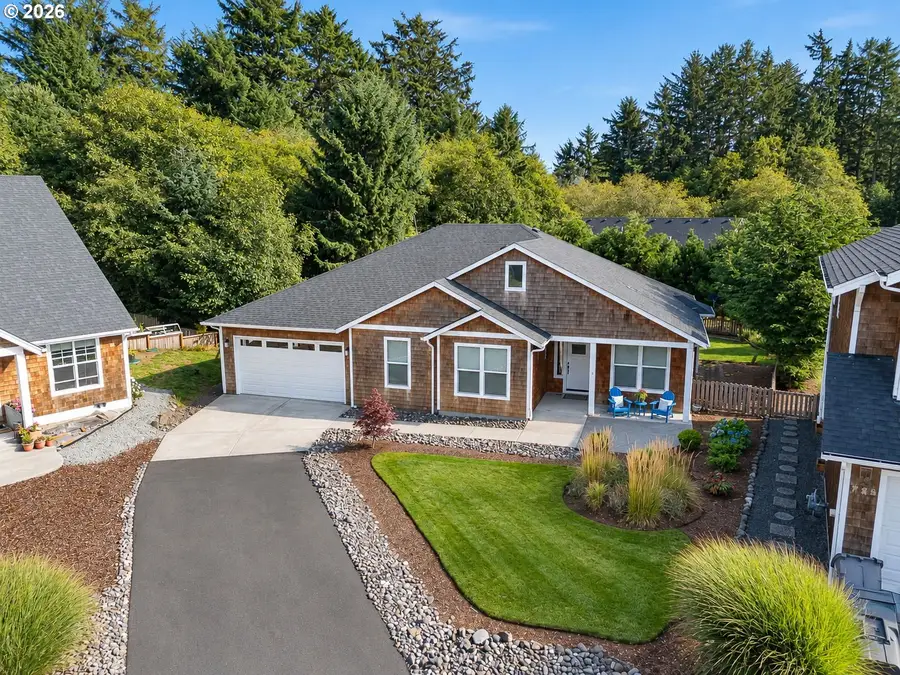 741 Creekside Dr, Gearhart, OR 97138 - #2