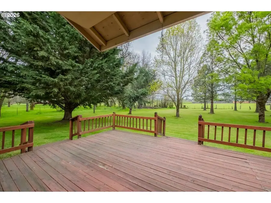 1396 Cascade Dr, Lebanon, OR 97355 - #3