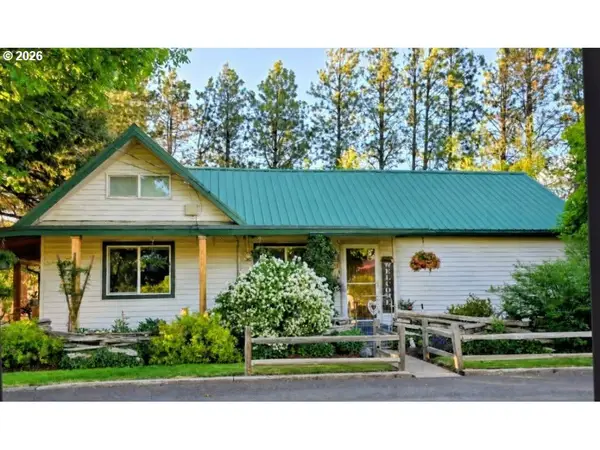 3201 N 4th St, LaGrande, OR 97850