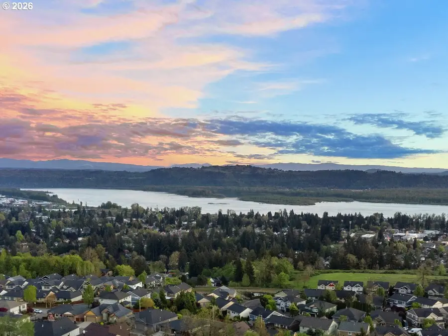 610 N Y St, Washougal, WA 98671 - Image #2