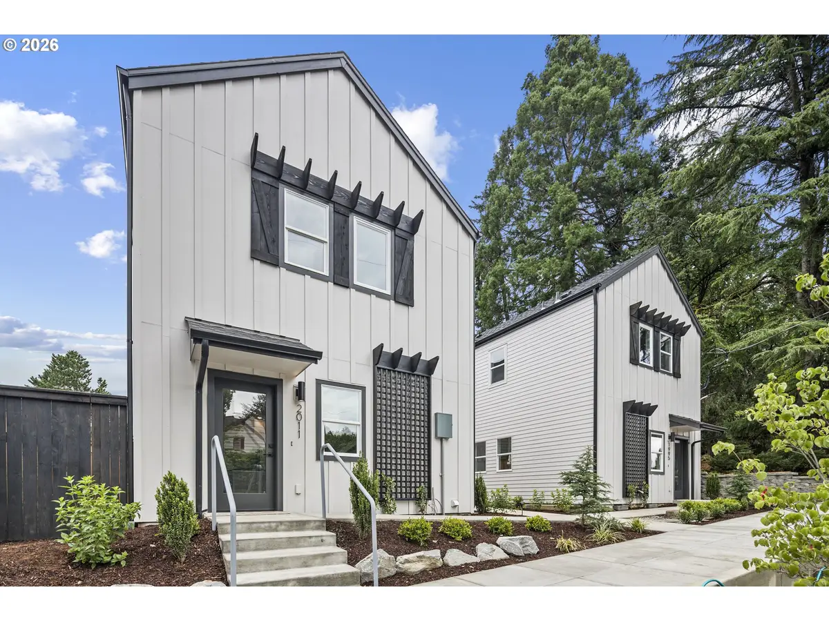 2007 SW Moss St, Portland, OR 97219 - #1