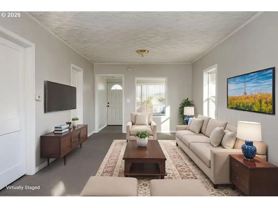 8310 NE Sacramento St, Portland, OR 97220 - Image #2