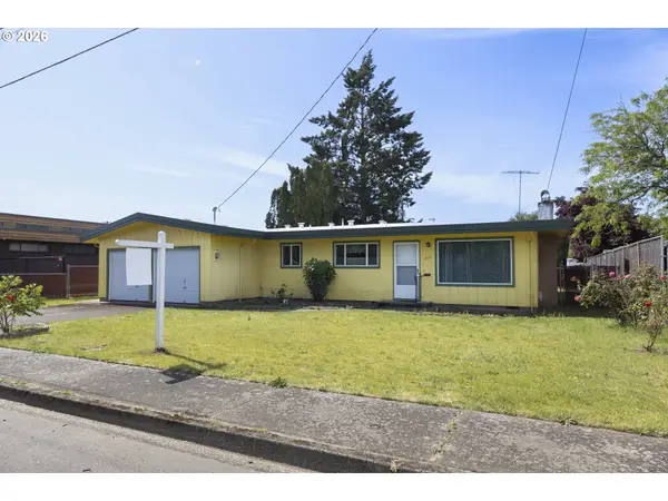 252 NW 14th St, McMinnville, OR 97128