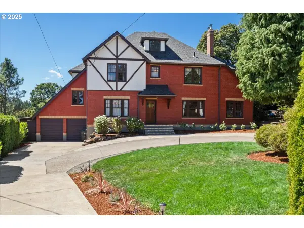 519 Kingwood Dr, Salem, OR 97304