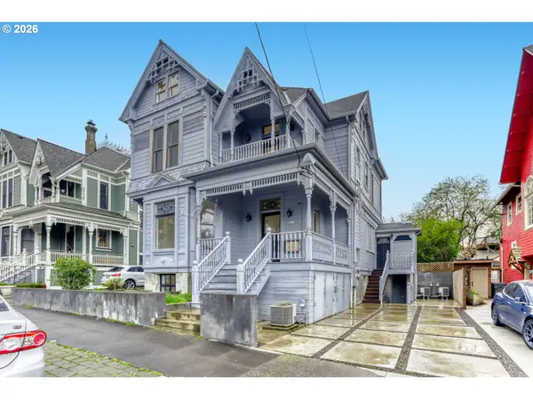 2377 NW Kearney St, Portland, OR 97210