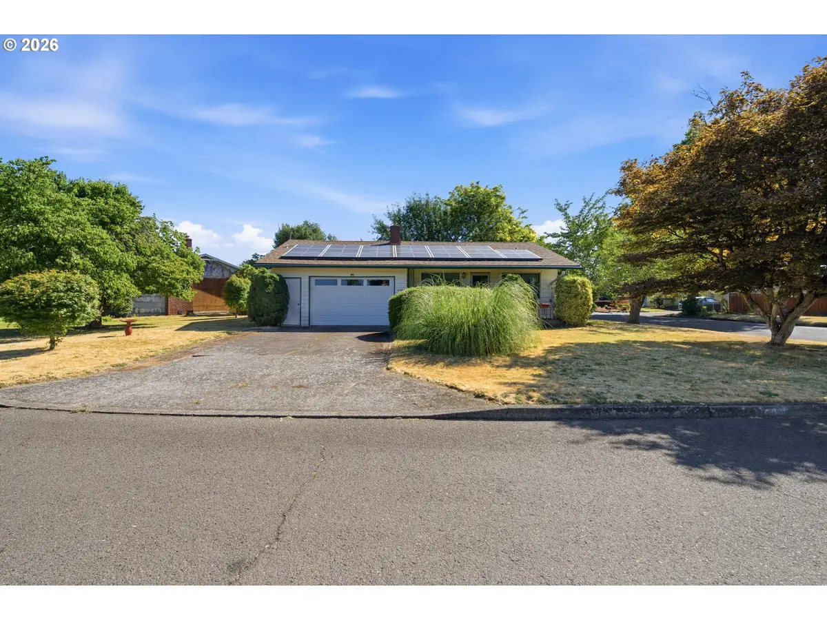 1404 Umpqua Rd, Woodburn, OR 97071 - #1