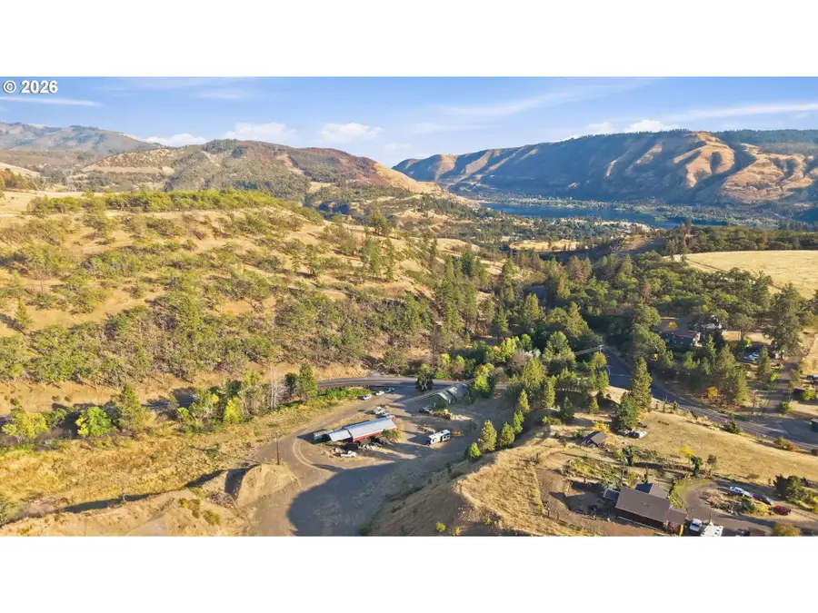 7 Canyon Rd, Lyle, WA 98635 - #2