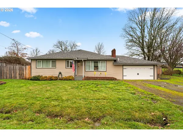 4033 Hanna St, Roseburg, OR 97471