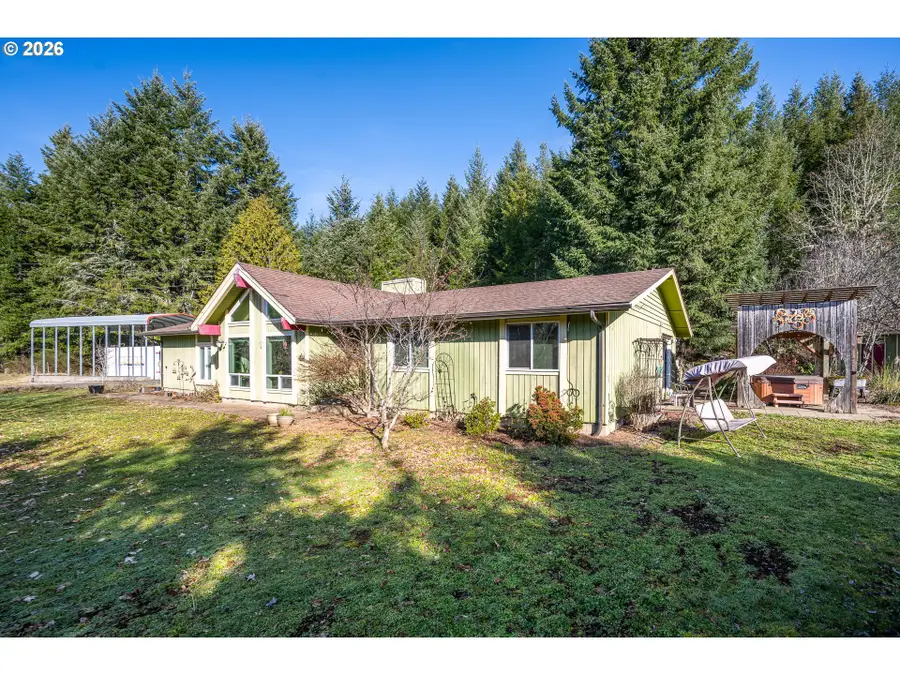 94671 Johnson Rd, Marcola, OR 97454 - Image #2