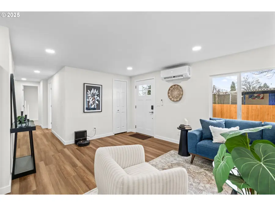 27645 Snyder Rd, Junction City, OR 97448 - Image #2