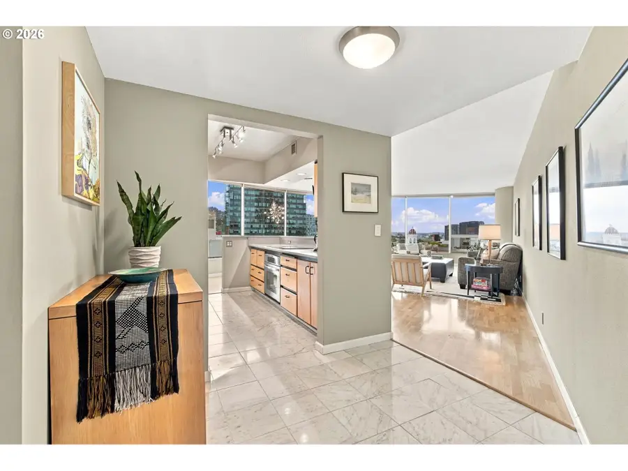 1500 SW 5th Ave #1601, Portland, OR 97201 - #3