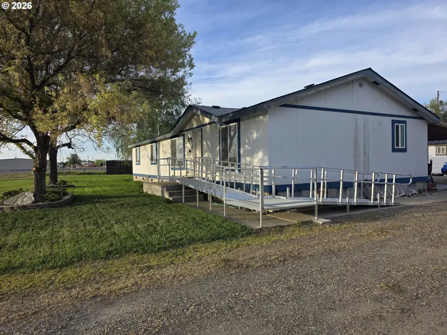 1650 11th St, Baker City, OR 97814 - #2