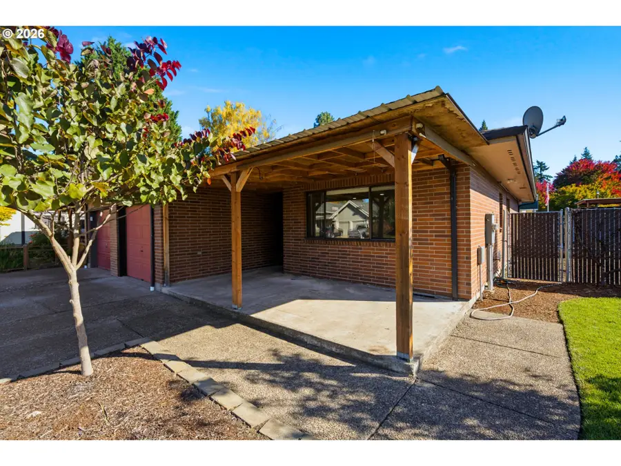 480 SW Russ Ct, McMinnville, OR 97128 - #3
