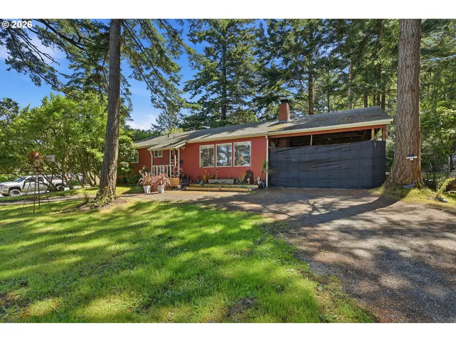 1780 Jackson St, Port Orford, OR 97465 - #2