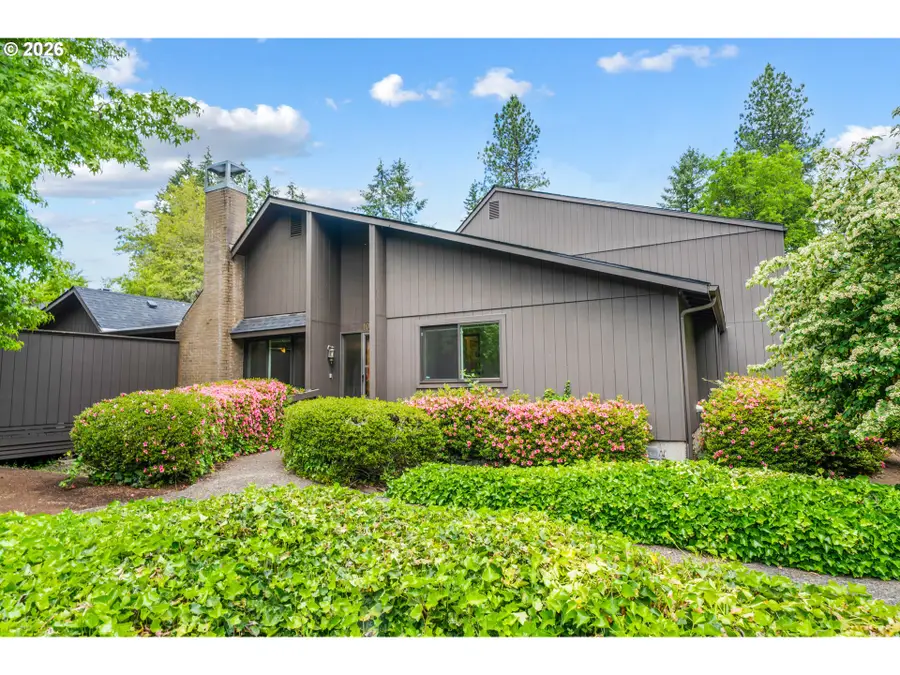 101 Westbrook Way, Eugene, OR 97405 - #2