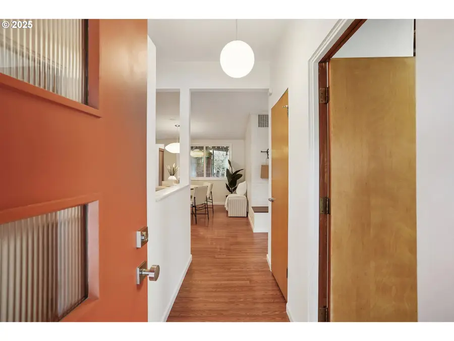 1935 SW Wynwood Ave, Portland, OR 97225 - Image #3