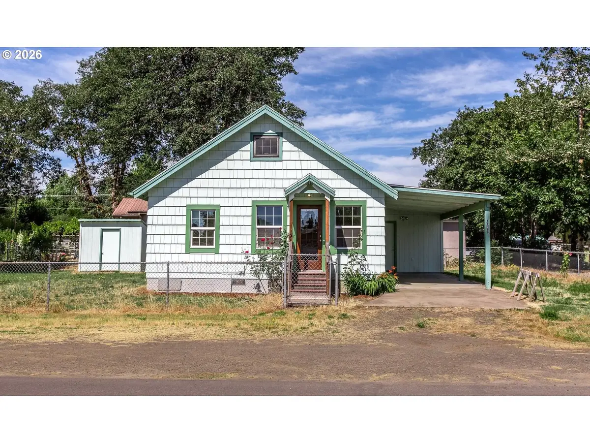 88180 3rd St, Veneta, OR 97487 - #1