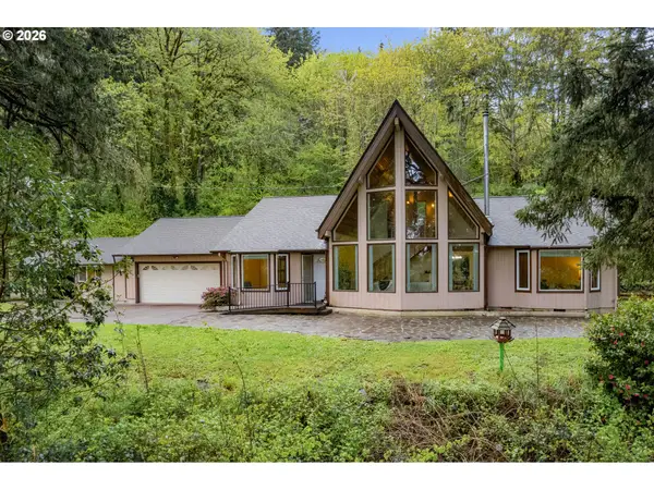 16540 S Stone Hill Dr, Molalla, OR 97038