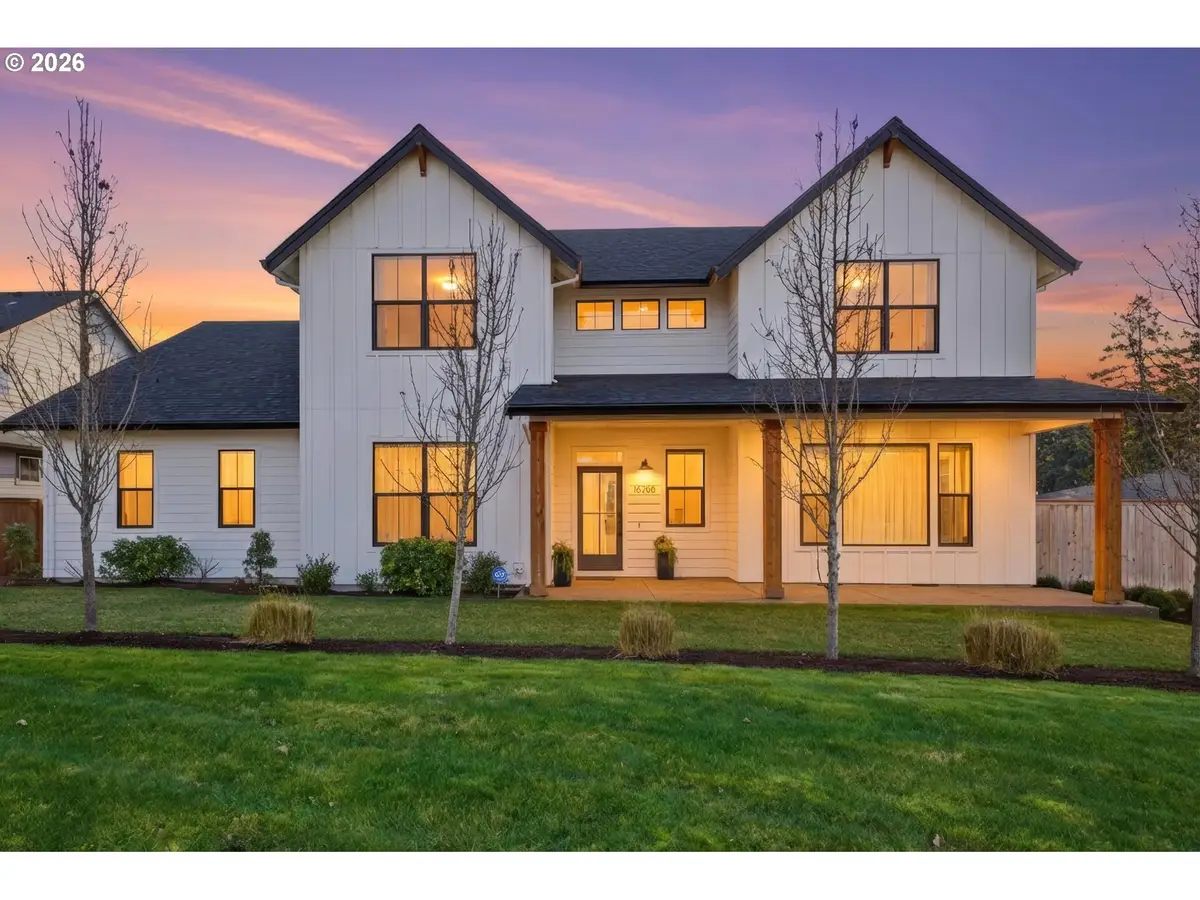 15268 Holcomb Blvd, Oregon City, OR 97045 - Image #1