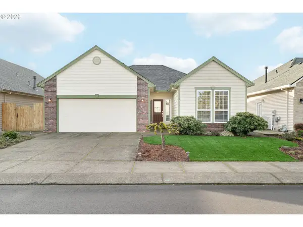 1924 NE Harewood Pl, Hillsboro, OR 97124