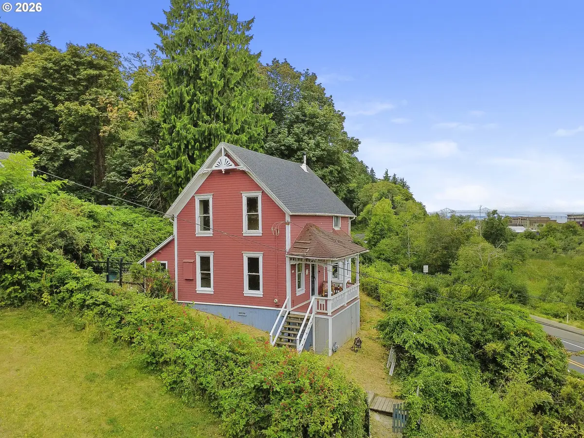 4265 Lief Erikson Dr, Astoria, OR 97103 - #1
