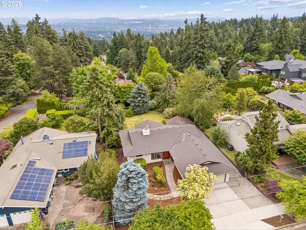 19142 Suncrest Dr, WestLinn, OR 97068
